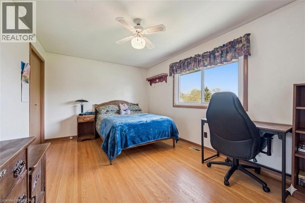 39 CHARLOTTE Crescent thumbnail 22
