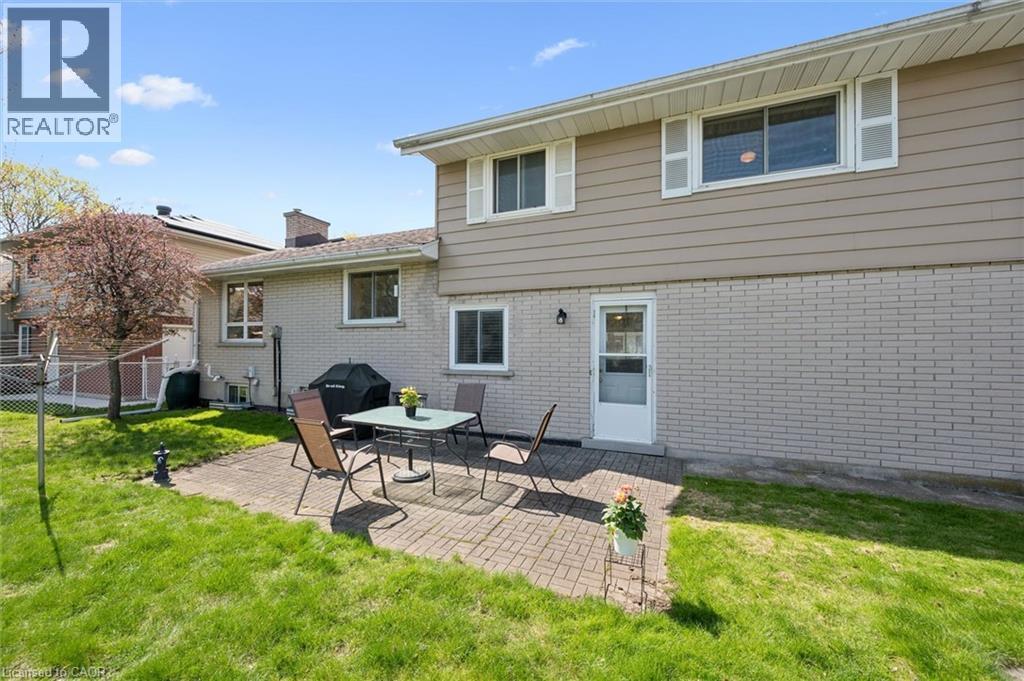 39 CHARLOTTE Crescent thumbnail 40