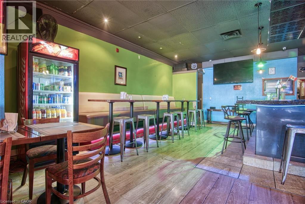 660 KING Street E thumbnail 9