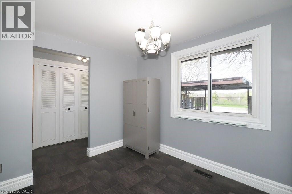 279 SANDOWNE Drive Unit# 32 thumbnail 14