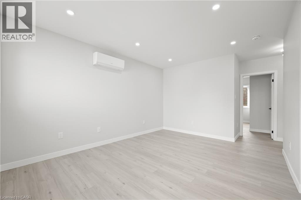 1180 UNION Street thumbnail 14