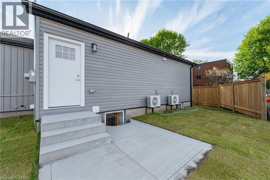 1180 UNION Street thumbnail 44