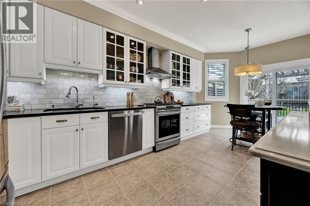 835 BRANDENBURG Boulevard thumbnail 10