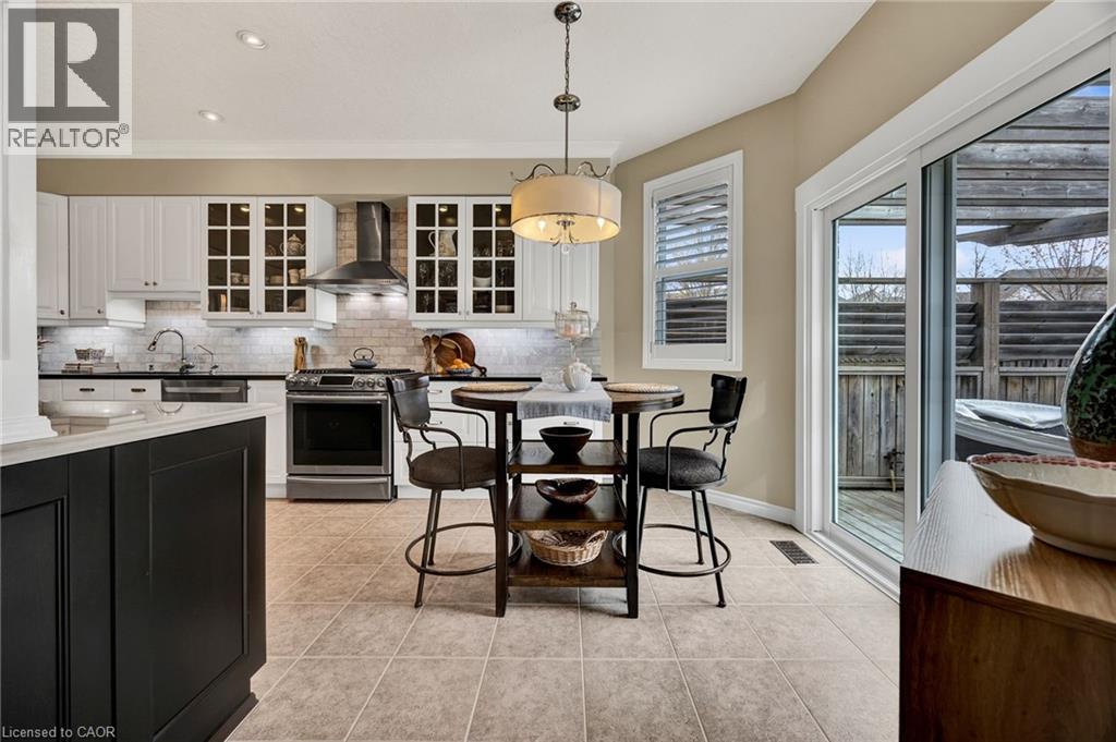 835 BRANDENBURG Boulevard thumbnail 12