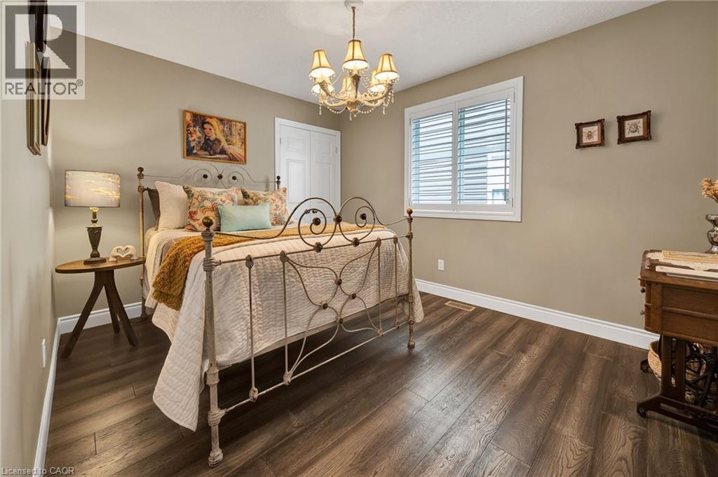 835 BRANDENBURG Boulevard thumbnail 26