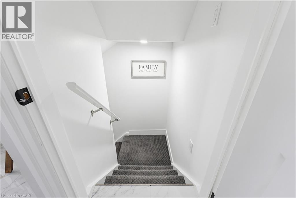 15 DANUBE Drive thumbnail 31