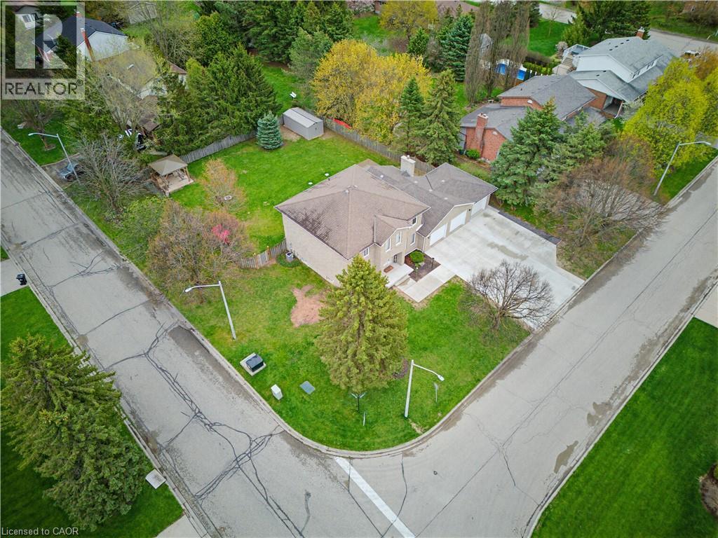 15 DANUBE Drive thumbnail 45