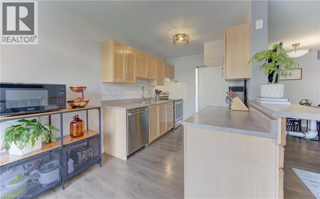 18 CARRIAGE HILL Trail thumbnail 13