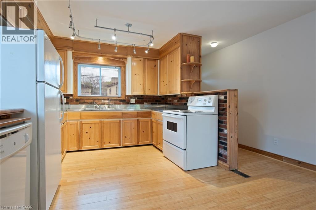 143 BRIDGEPORT Road thumbnail 31