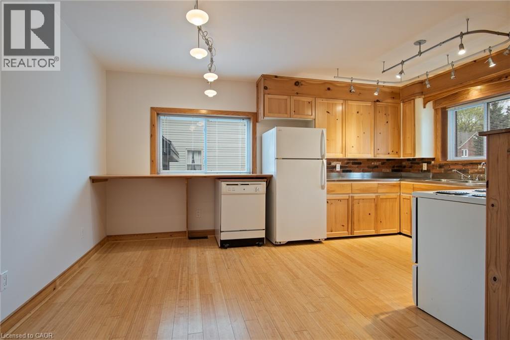 143 BRIDGEPORT Road thumbnail 36