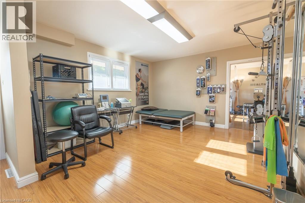 11 BELMONT Avenue W thumbnail 9