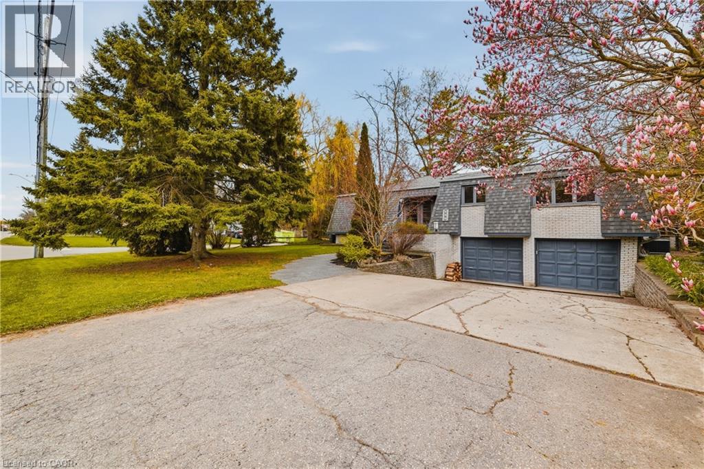 459 LEE Avenue thumbnail 2
