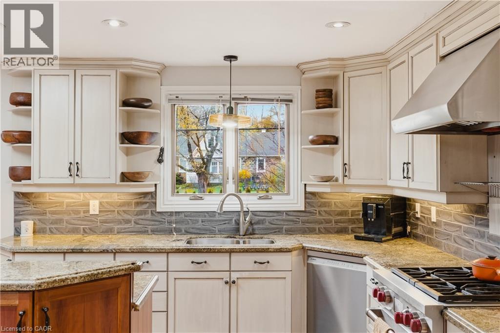 459 LEE Avenue thumbnail 7