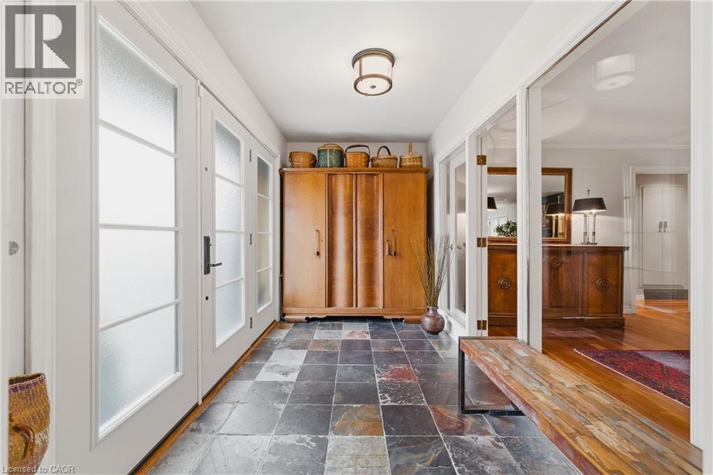 459 LEE Avenue thumbnail 3