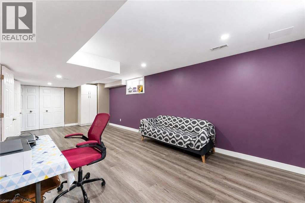 10 SANDYBAY Avenue thumbnail 36