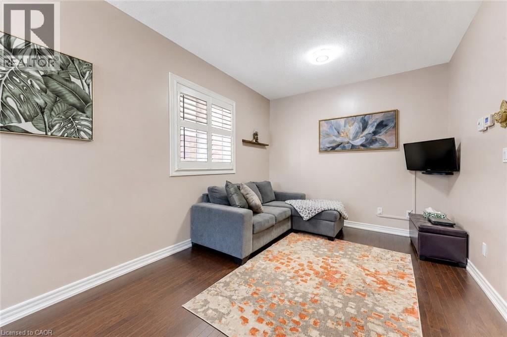 10 SANDYBAY Avenue thumbnail 6