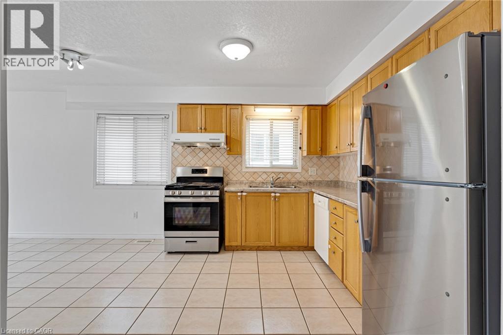 359 HIGHBROOK Crescent thumbnail 13