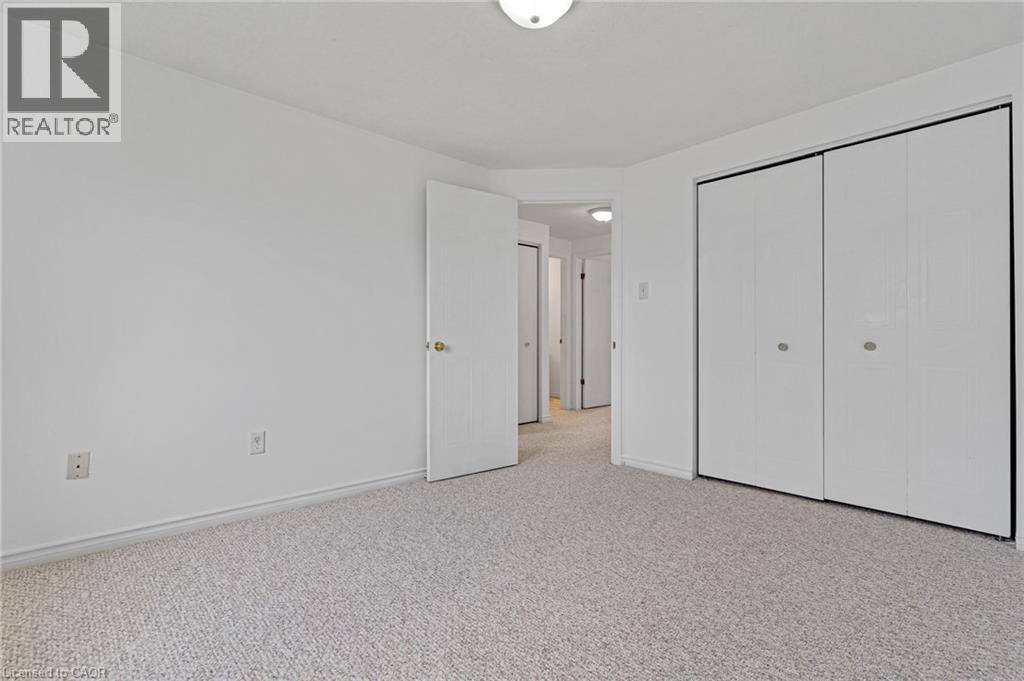 359 HIGHBROOK Crescent thumbnail 23