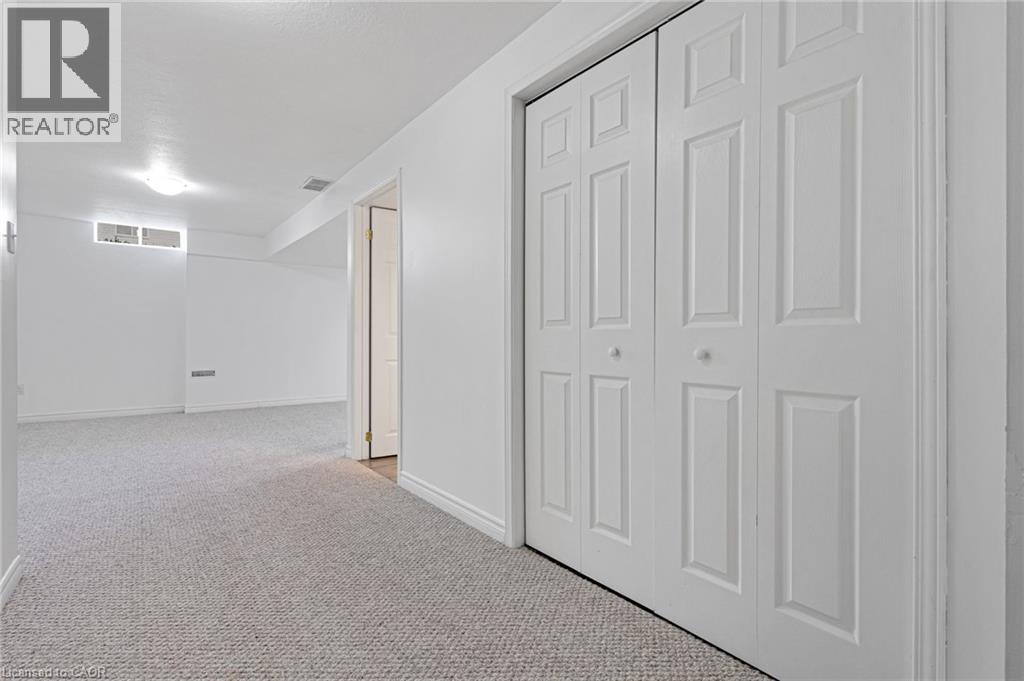 359 HIGHBROOK Crescent thumbnail 27