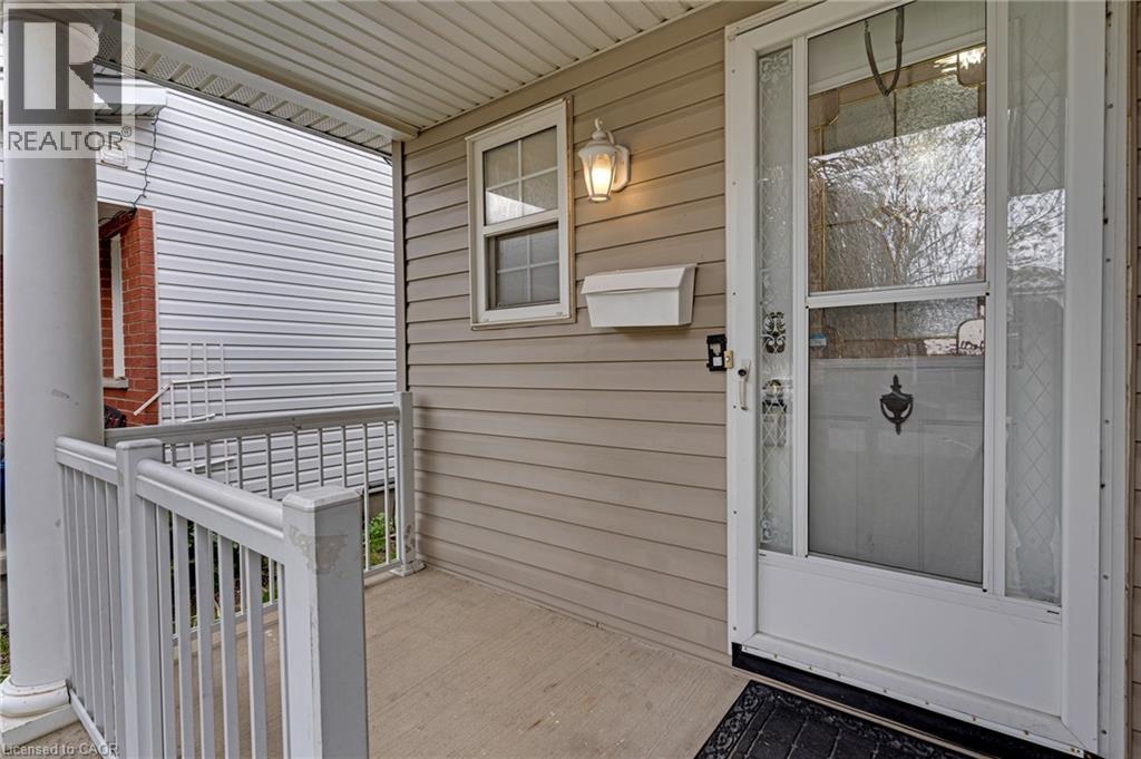 359 HIGHBROOK Crescent thumbnail 3
