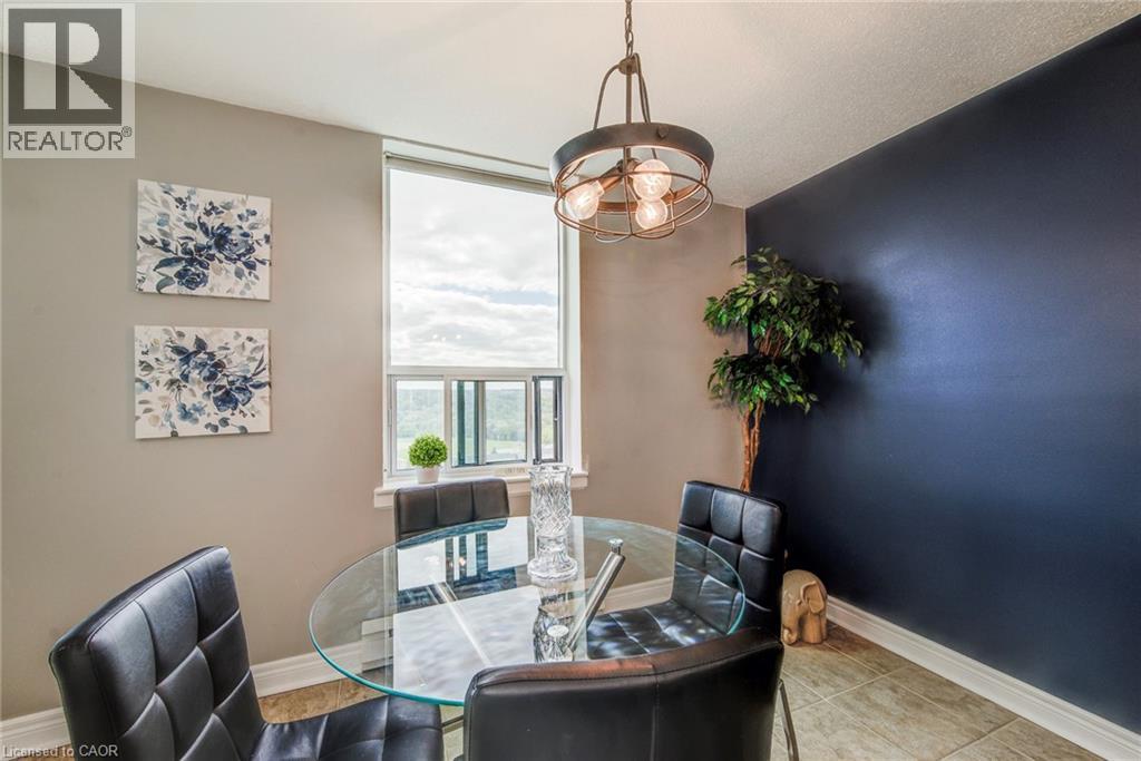 35 GREEN VALLEY Drive Unit# 1605 thumbnail 7