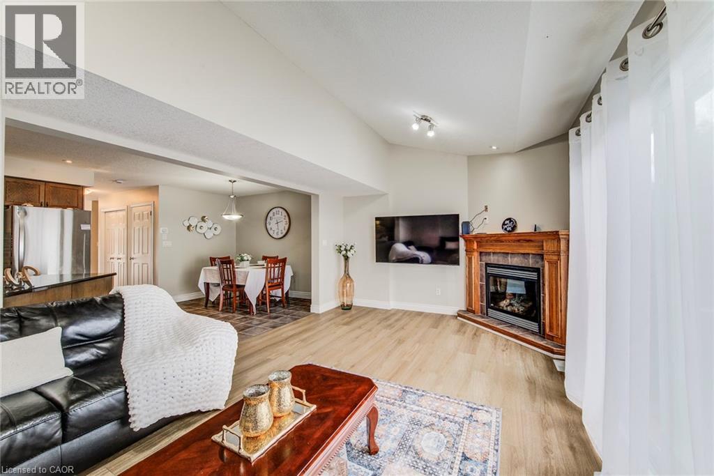 330 DEARBORN Boulevard Unit# 7 thumbnail 22