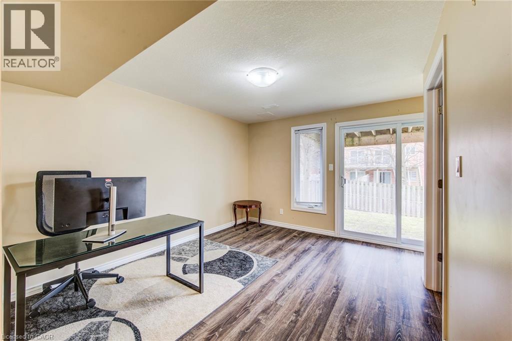 330 DEARBORN Boulevard Unit# 7 thumbnail 41