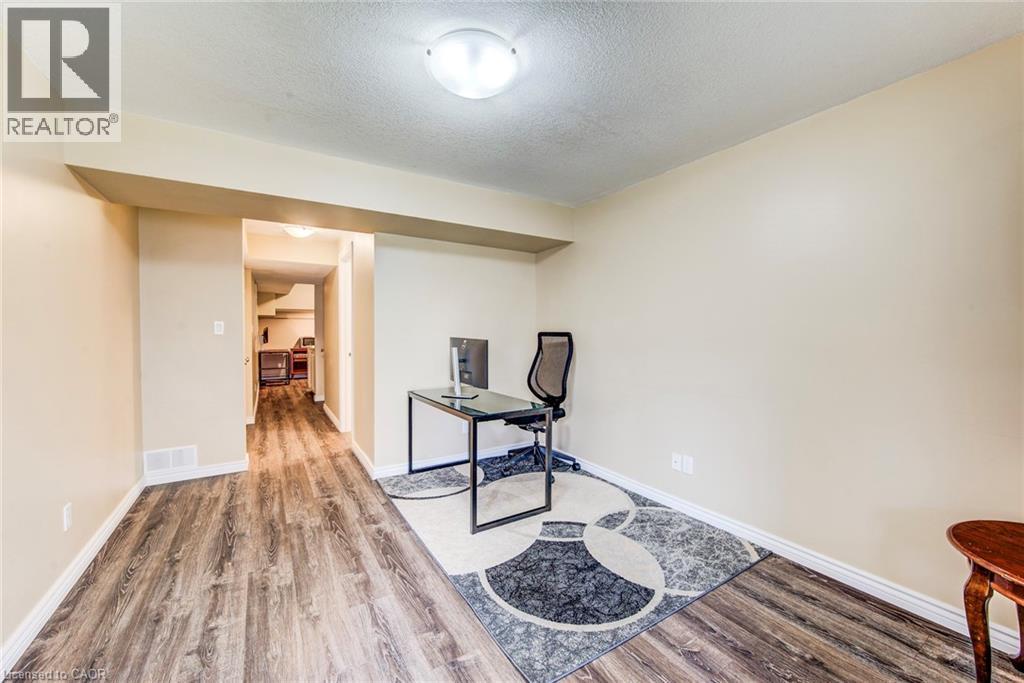 330 DEARBORN Boulevard Unit# 7 thumbnail 43