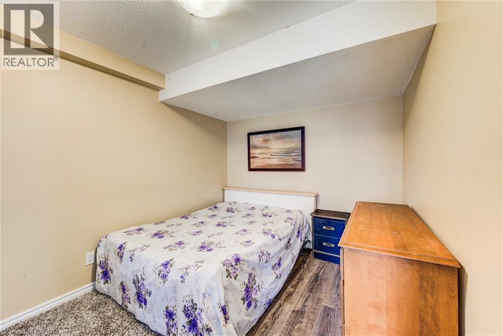 330 DEARBORN Boulevard Unit# 7 thumbnail 45