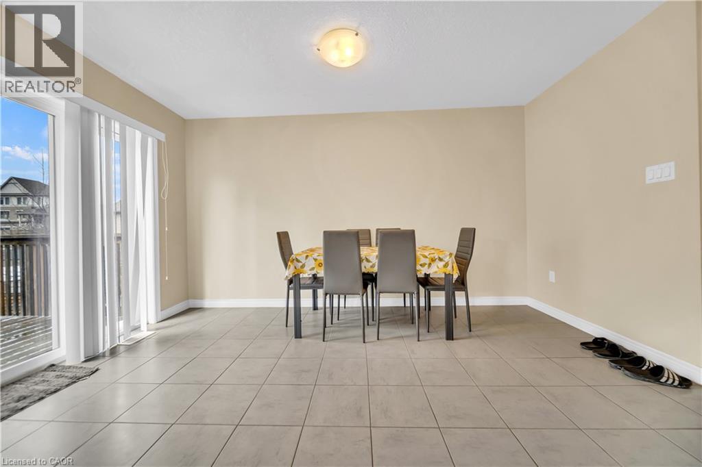 70 WILLOWRUN Drive Unit# G2 thumbnail 11