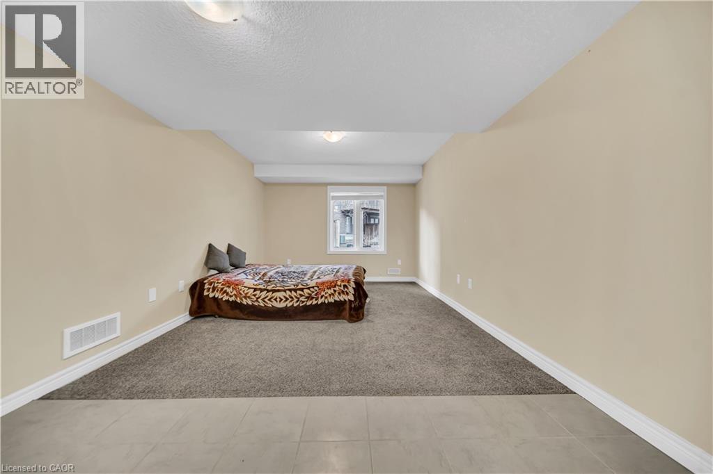 70 WILLOWRUN Drive Unit# G2 thumbnail 25