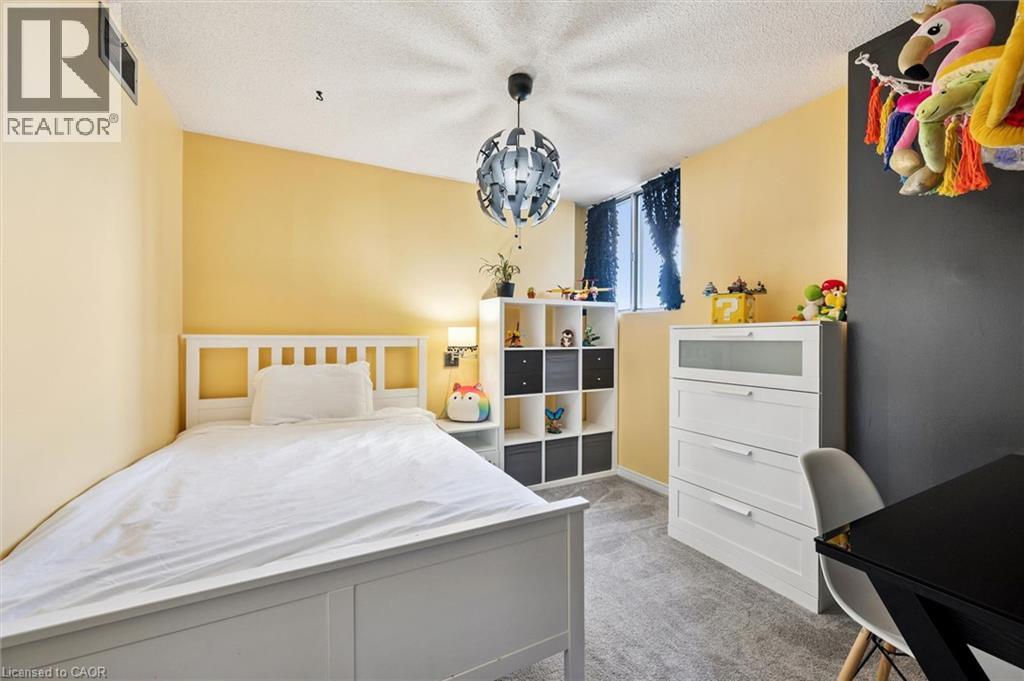 375 KING Street N Unit# 1406 thumbnail 13