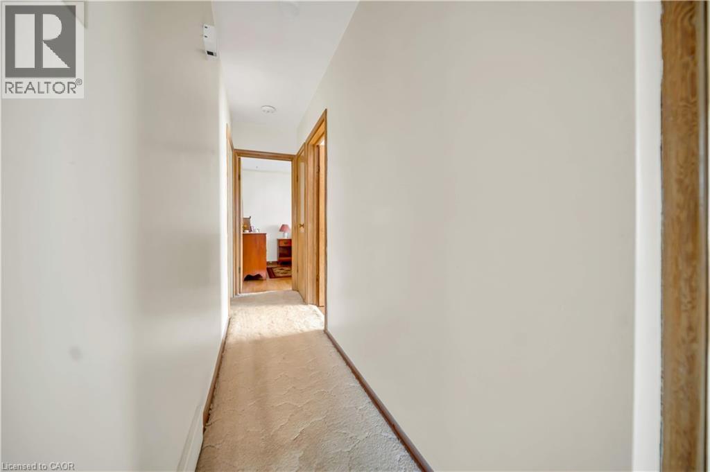 144 BYRON Avenue thumbnail 17