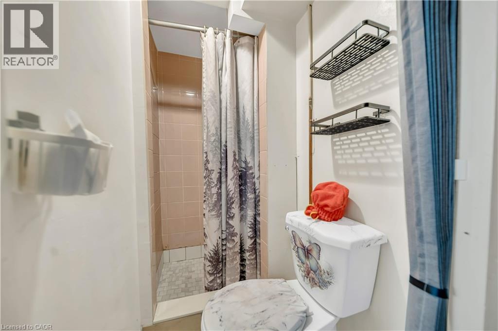 144 BYRON Avenue thumbnail 30