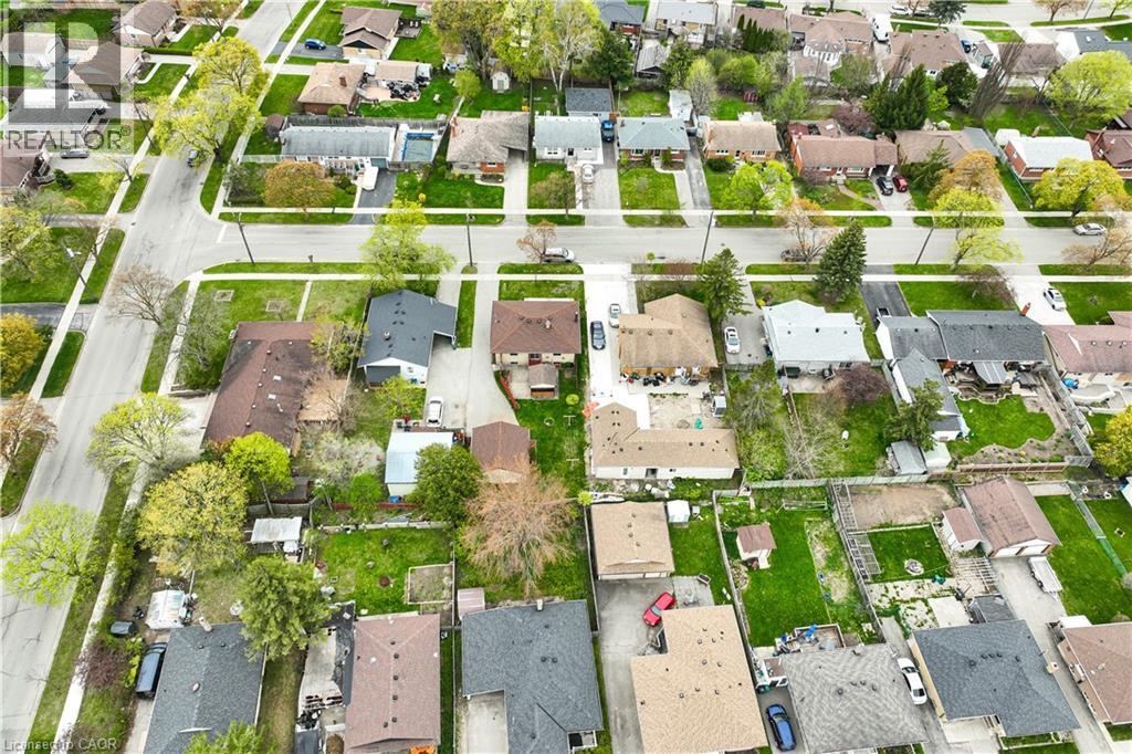 144 BYRON Avenue thumbnail 41