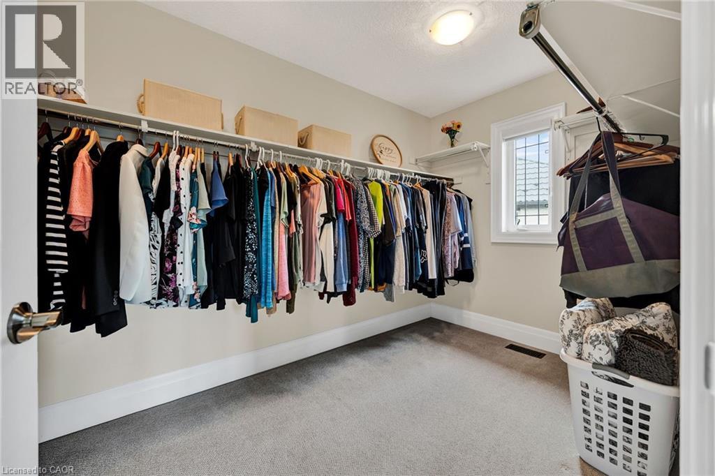 1128 MOLESWORTH Street thumbnail 24