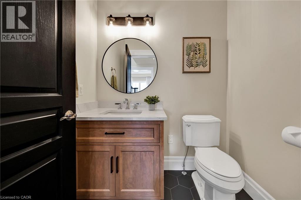 1128 MOLESWORTH Street thumbnail 17