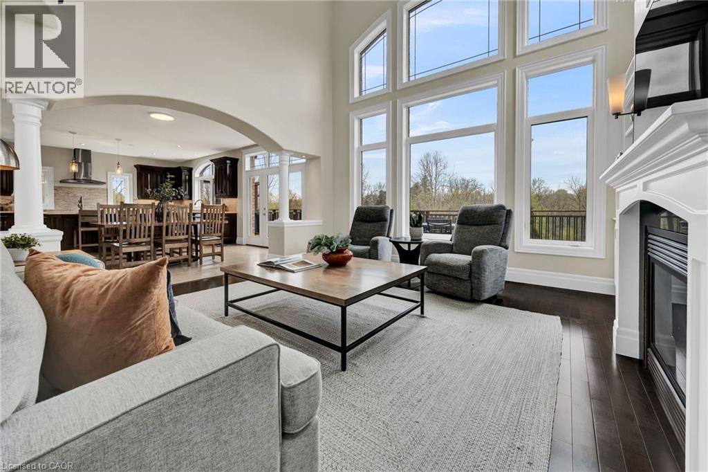 1128 MOLESWORTH Street thumbnail 13