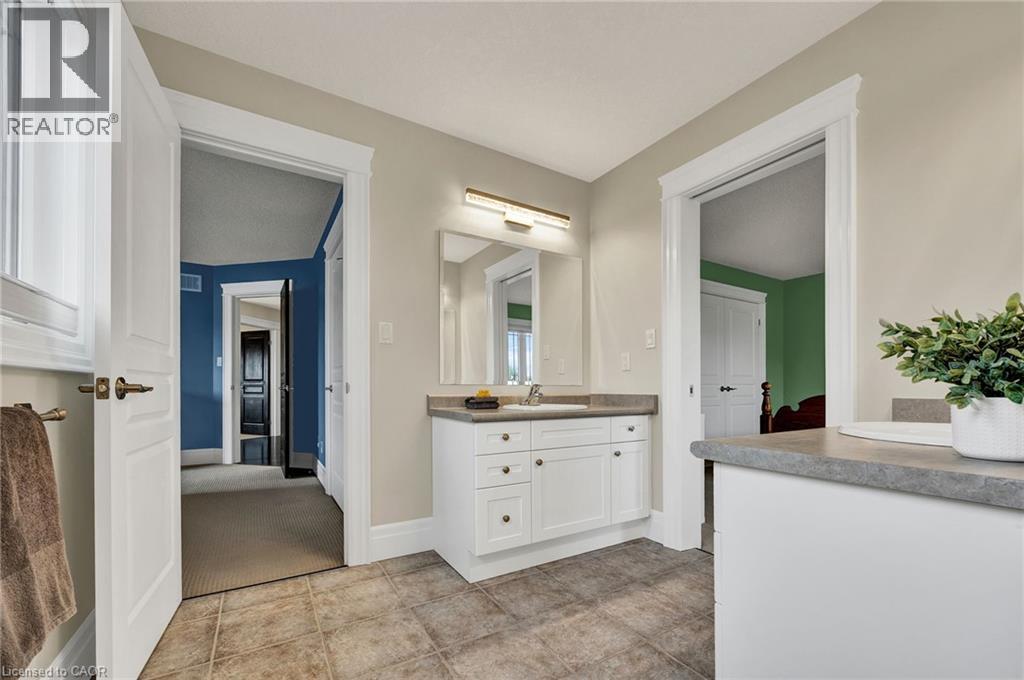 1128 MOLESWORTH Street thumbnail 28