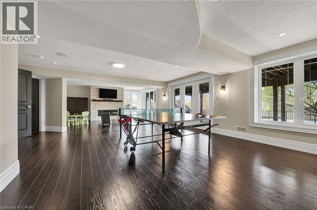 1128 MOLESWORTH Street thumbnail 33