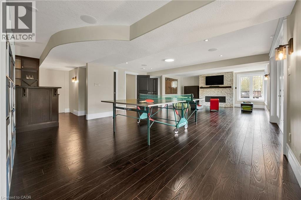 1128 MOLESWORTH Street thumbnail 34