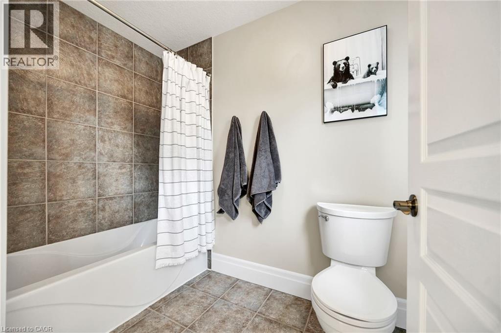 1128 MOLESWORTH Street thumbnail 29