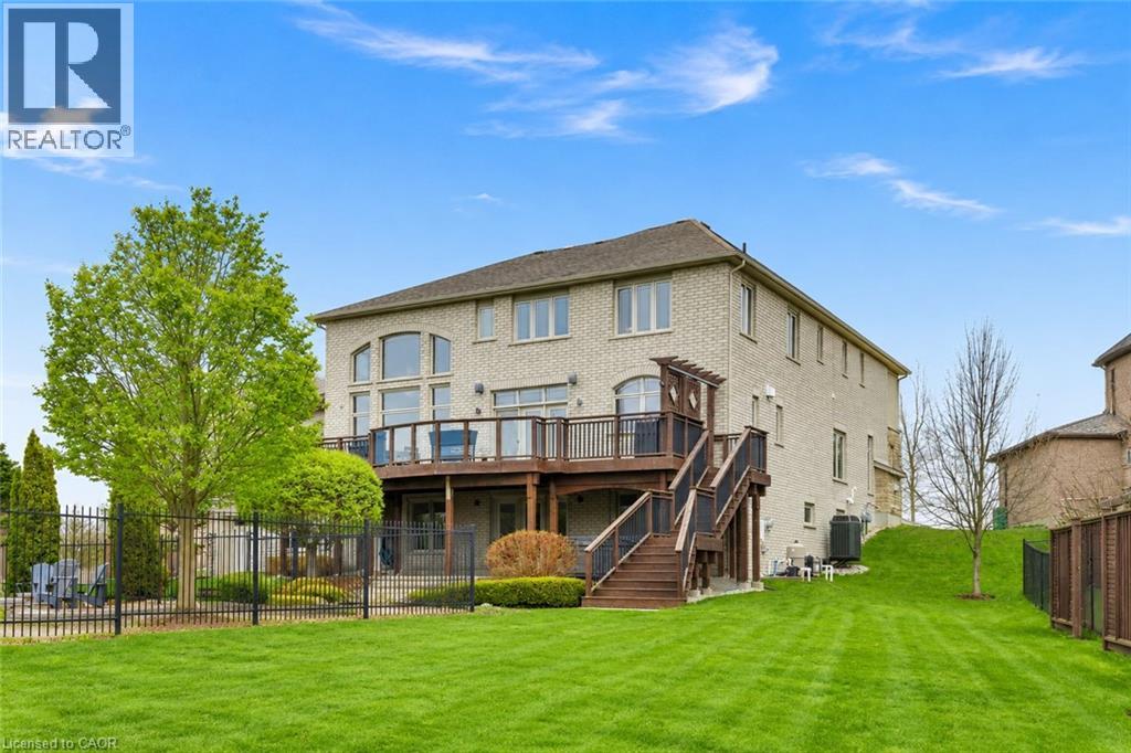 1128 MOLESWORTH Street thumbnail 38