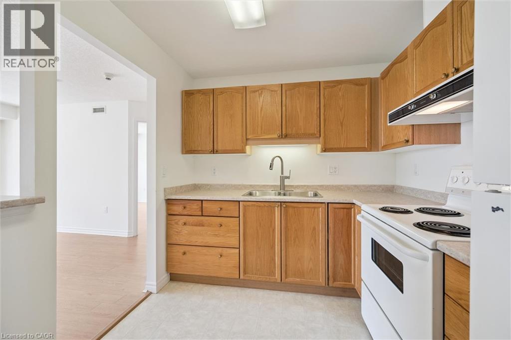 20 ST GEORGE Street Unit# 311 thumbnail 10