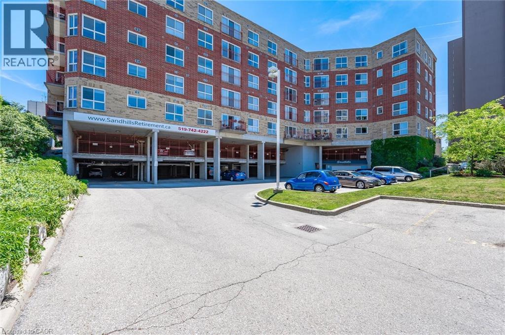 20 ST GEORGE Street Unit# 311 thumbnail 2