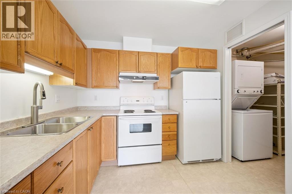 20 ST GEORGE Street Unit# 311 thumbnail 9