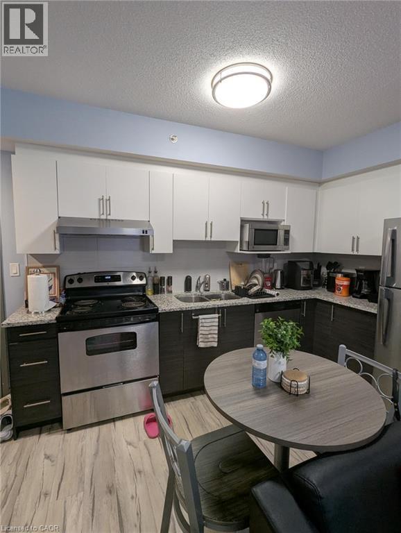 258A SUNVIEW Street Unit# 155 thumbnail 8