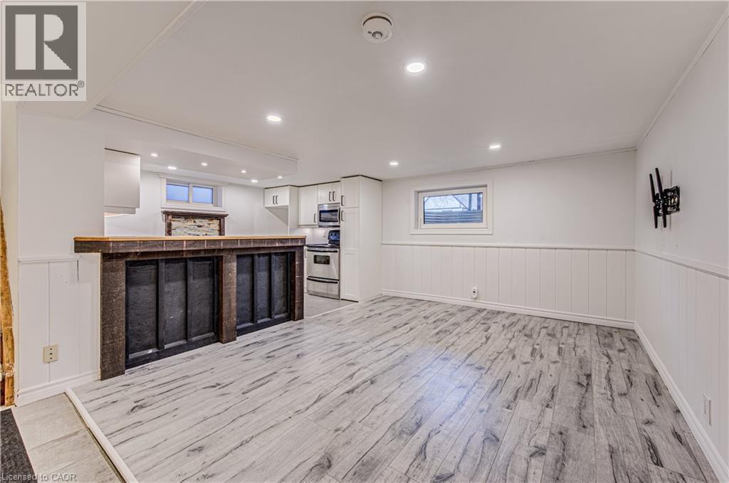 51 ROSEMOUNT Drive thumbnail 18