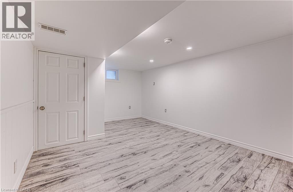 51 ROSEMOUNT Drive thumbnail 22