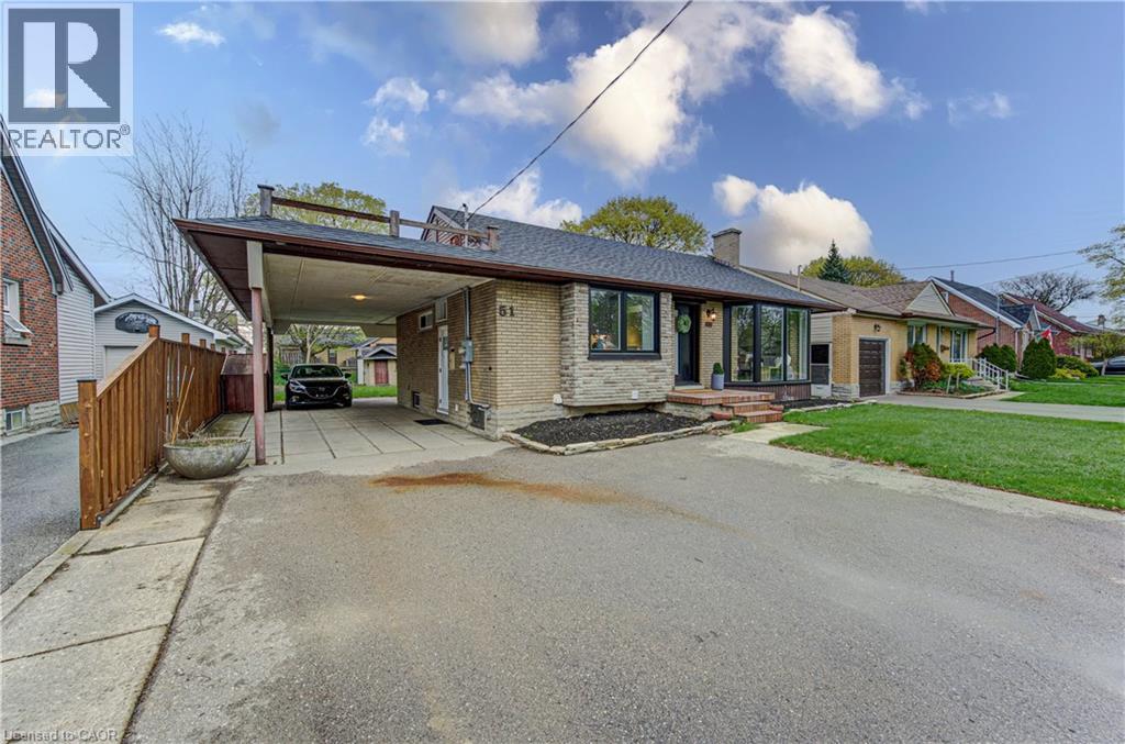 51 ROSEMOUNT Drive thumbnail 3